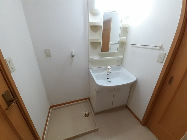 レジデンスさくら台Ｂの洗面所|洗面所