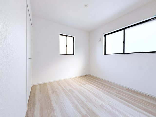 新築戸建・新築建売　福島市瀬上町字桜町【ZEH水準住宅】瀬上小・北信中の前面道路含む現地写真