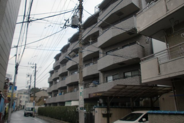 北区滝野川１丁目の駐車場