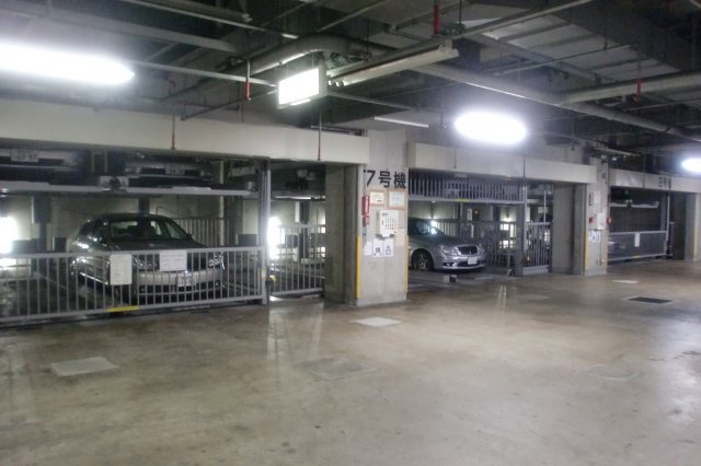 横浜市中区弥生町２丁目の駐車場