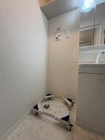ジュヌパン用賀のその他|室内洗濯機置き場♪