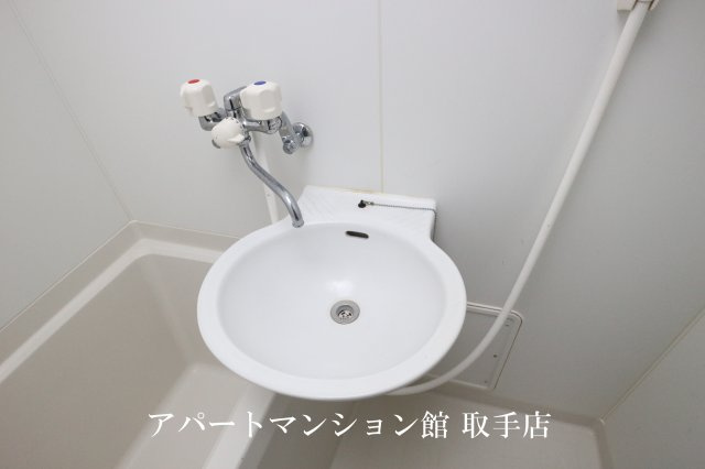 レオパレスＰｏｌａｒｉｓの洗面所