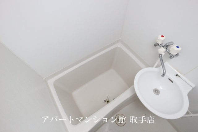 レオパレスＰｏｌａｒｉｓの浴室|画像6