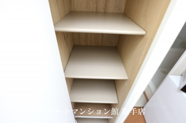 レオパレスＰｏｌａｒｉｓの収納|画像8