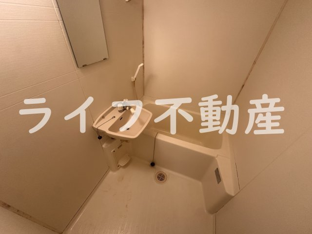 第2美和コーポの浴室|落ち着いた空間のお風呂です