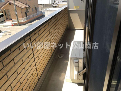 【バルコニー】 | リヴェールＫ