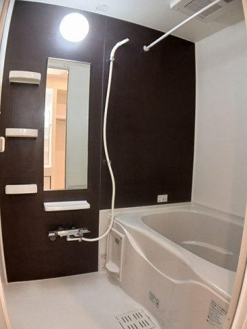 エレガンツァ　フィオーレの浴室