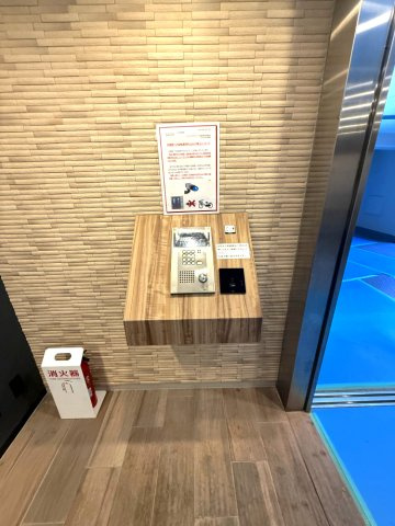 ライオンズマンション京都河原町の防犯設備|オートロック付きです。