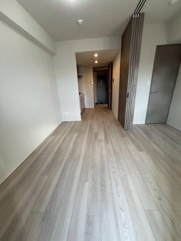 シーズンフラッツ新御徒町イーストの居間・リビング