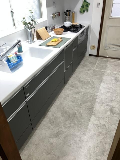 内外装修繕済／磯子区岡村３丁目ガレージ付き戸建のキッチン