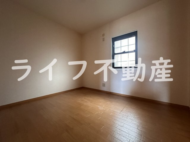 メゾンニュー池島Dの居間・リビング|ゆったりとしたリビングです