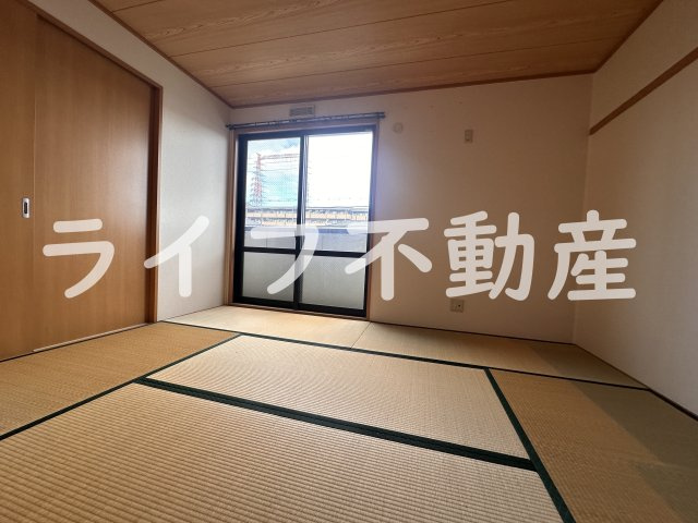 メゾンニュー池島Dの和室|明るい和室です