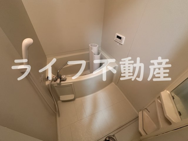 メゾンニュー池島Dの浴室|きれいなお風呂です