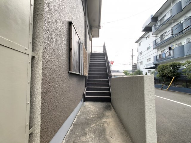 ハイツつるののエントランス