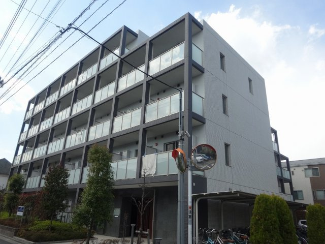 エスティメゾン千石の外観