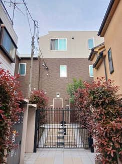 【外観】 | ウェルスクエア高円寺南 | 地方の方歓迎！仲介手数料割引キャンペーン対象物件です！