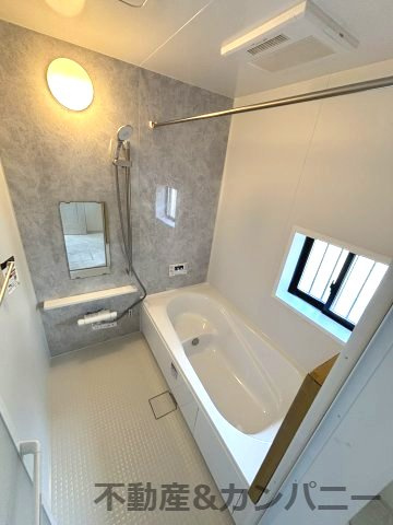 ハートフルタウン市坪北2期A号棟　市坪北2丁目新築分譲戸建（全3棟）の浴室|日々の暮らしに欠かせないお風呂です