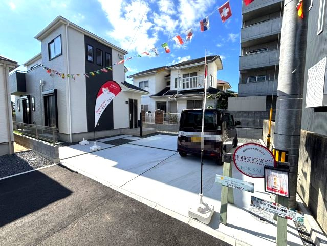 ハートフルタウン市坪北2期A号棟　市坪北2丁目新築分譲戸建（全3棟）の駐車場|駐車場の用意があります