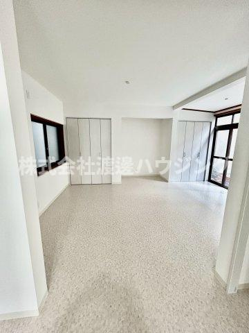 開明町１丁目一戸建の内装