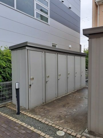 パレス・シュティルＢのその他