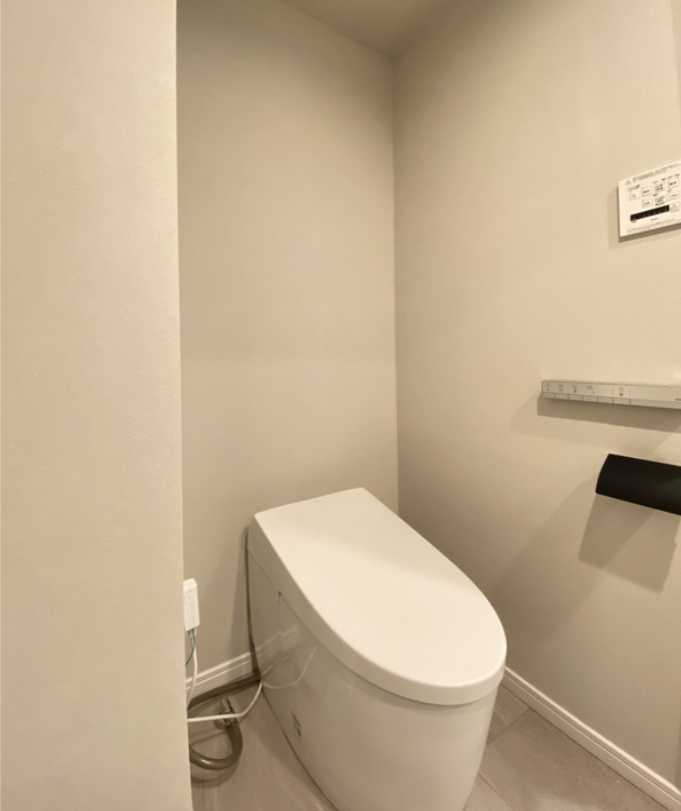 レジディア世田谷若林　駅近　オートロック　リノベーションのトイレ