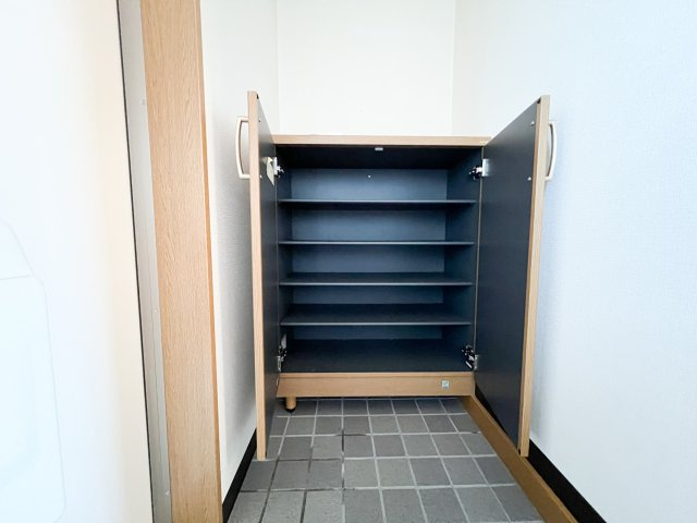 ABIDEの玄関