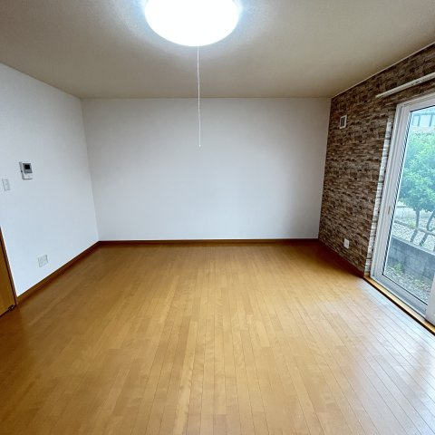 ジュネスＢの居間・リビング