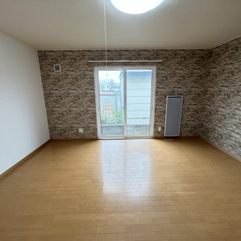 ジュネスＢの居間・リビング