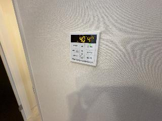 成田市八代アパート新築工事の設備|給湯パネル（イメージ）