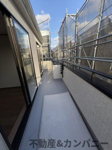 ハートフルタウン市坪北2期C号棟　市坪北の新築分譲戸建（全3棟）のバルコニー|お洗濯にも便利なバルコニー付き