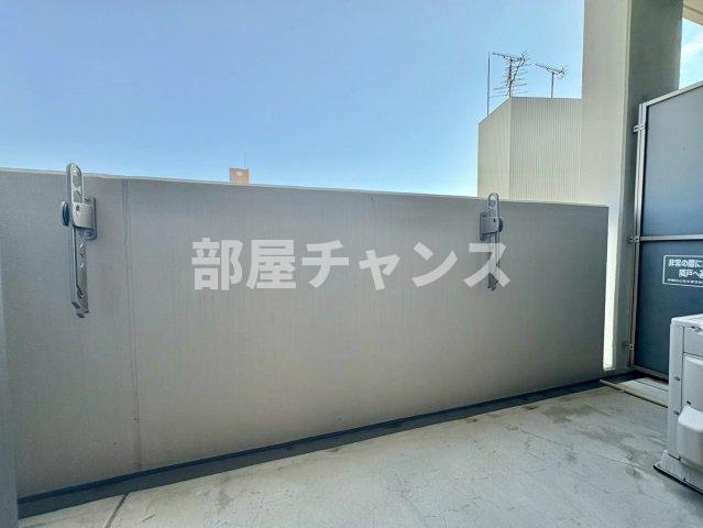 ポルタニグラ大須のバルコニー