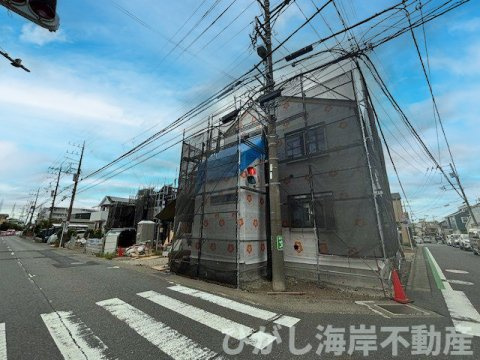 茅ヶ崎市香川4丁目　新築戸建　全６棟の外観|9月12日撮影　建築中　現地外観