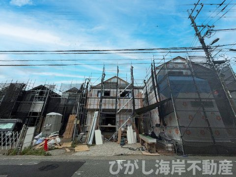 茅ヶ崎市香川4丁目　新築戸建　全６棟の外観|9月12日撮影　建築中　現地外観