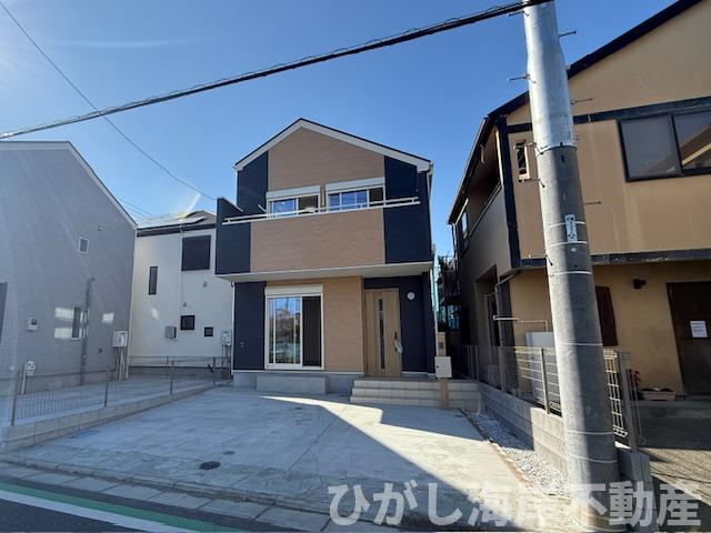 茅ヶ崎市香川4丁目　新築戸建　全６棟の前面道路含む現地写真|現地外観