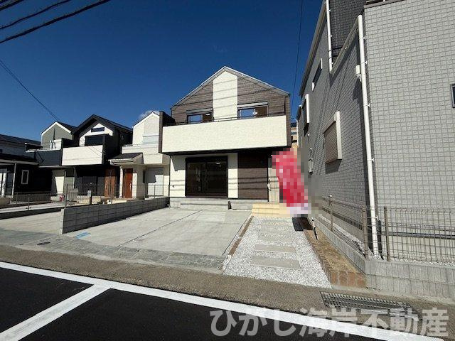 茅ヶ崎市香川4丁目　新築戸建　全６棟の前面道路含む現地写真|現地外観