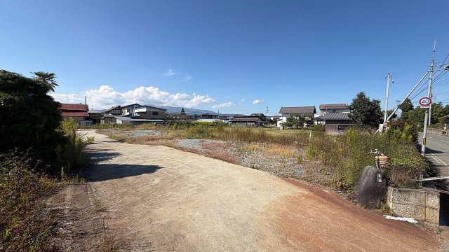 東根市長瀞東方　土地