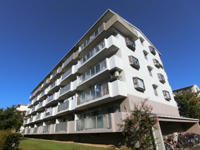 【外観】 | フレール鶴山台100棟