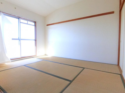 【寝室】 | フレール鶴山台100棟