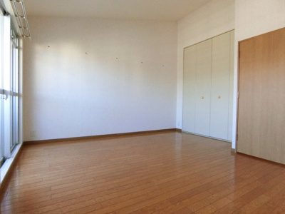 【洋室】 | フレール鶴山台100棟