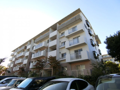 【外観】 | フレール鶴山台100棟