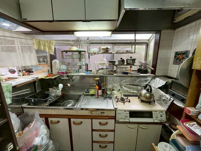 牛久市南１丁目　中古戸建のキッチン