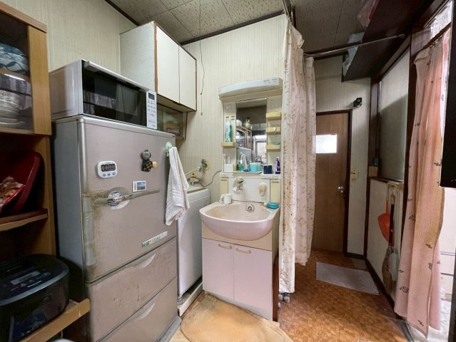 牛久市南１丁目　中古戸建の洗面所