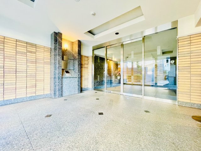 藤ケ丘シティハウスのエントランス|エントランス(中)①