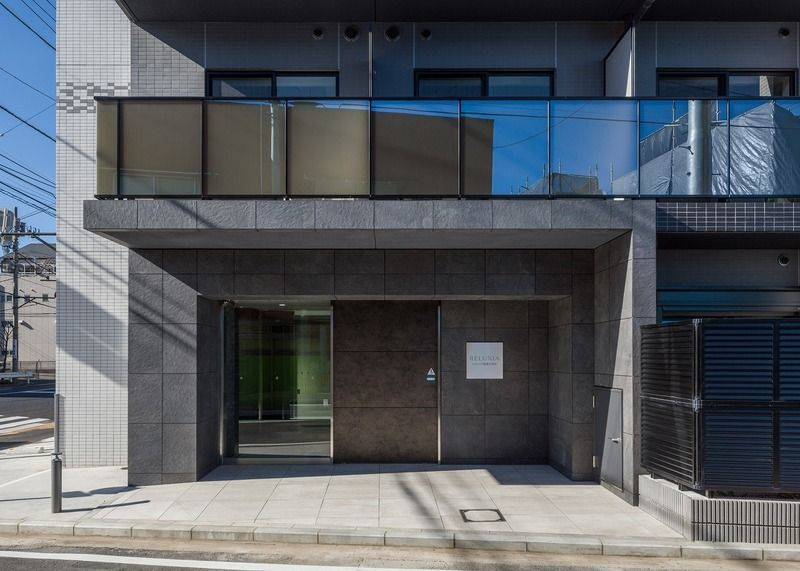 RELUXIA横濱吉野町のエントランス