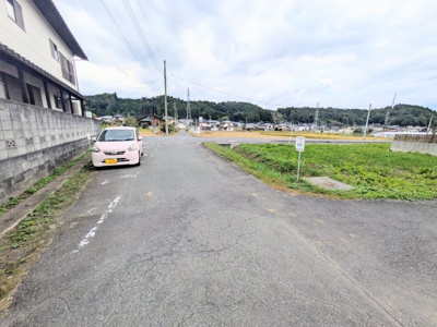 【前面道路含む現地写真】 | 秩父郡横瀬町横瀬　中古戸建
