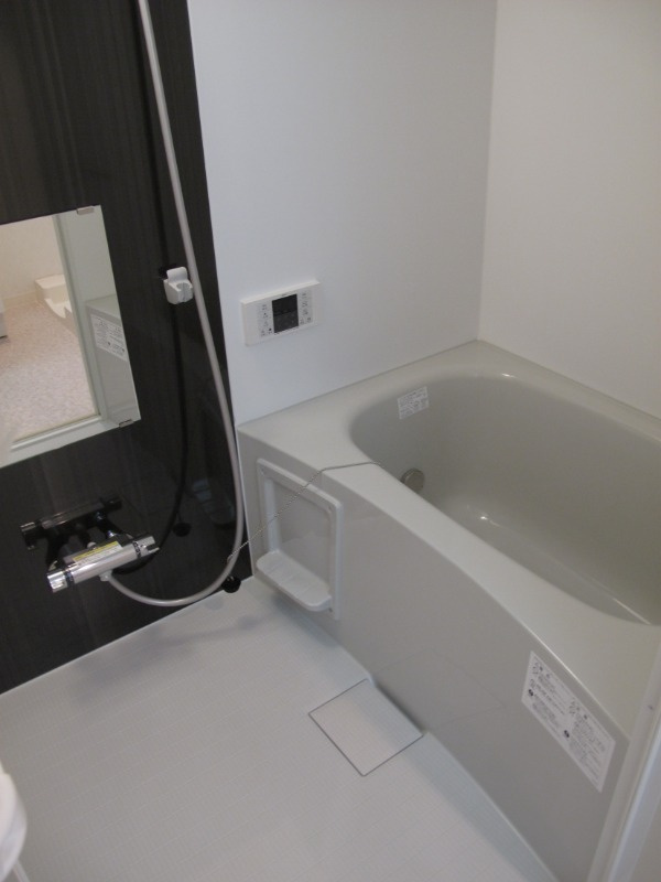 エクシード根岸アメニティーレジデンスの浴室