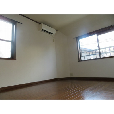 【居間・リビング】 | チェルシーハウス | 洋室