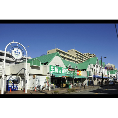 【周辺】 | 豊町中央コーポ | ショッピングセンター「ロビーファイブまで724ｍ」ロビーファイブ