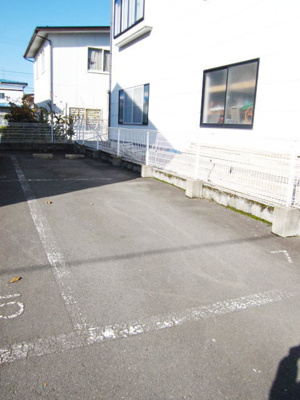 【駐車場】 | グランディ－ル