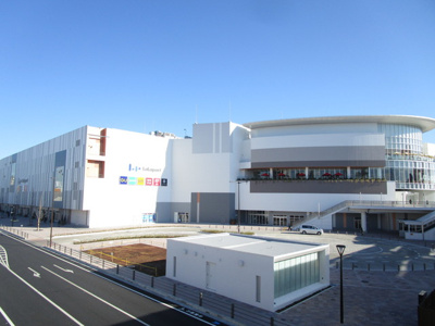 ららぽーと海老名 680m